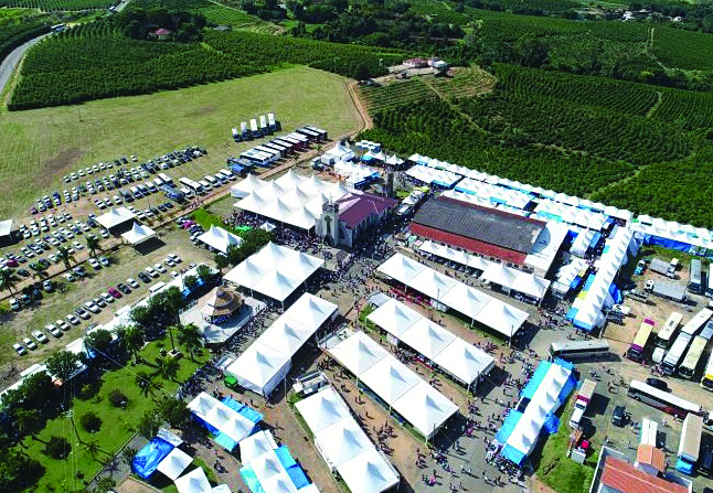 festa-de-santa-luzia Santa Luzia em Esp.Sto.do Pinhal: Fé, História e Tradição