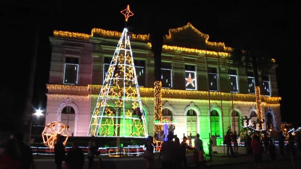 sao-joao-da-boa-vista Cenários de Natal: Os Destinos Mais Mágicos do Brasil em Dezembro.